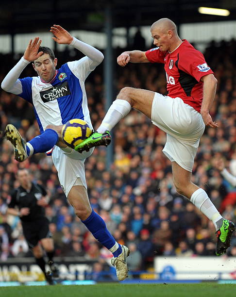 擊型中場 擊型中場