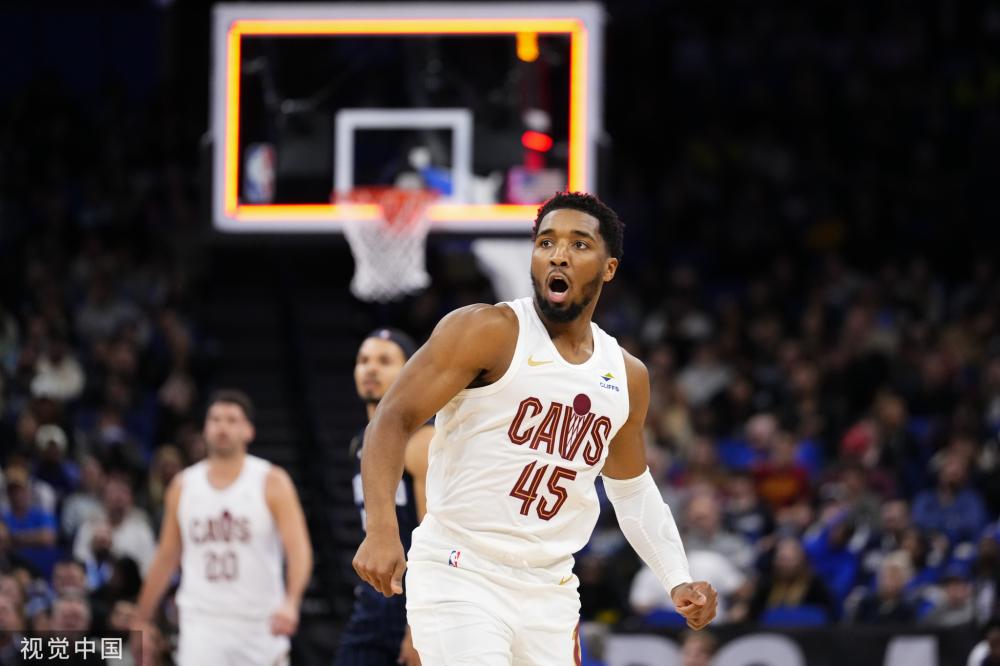 表現出色的 表現出色的